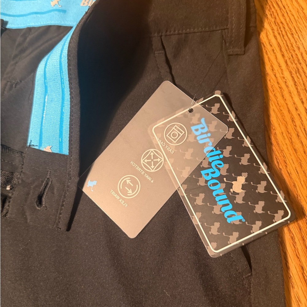 BIRDIE BOUND BLACK Men's strechy Shorts, Size 40 NWT - Picture 3 of 7